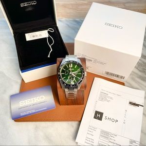 Seiko Presage GMT Sharp Edged in Green (SPB219)
